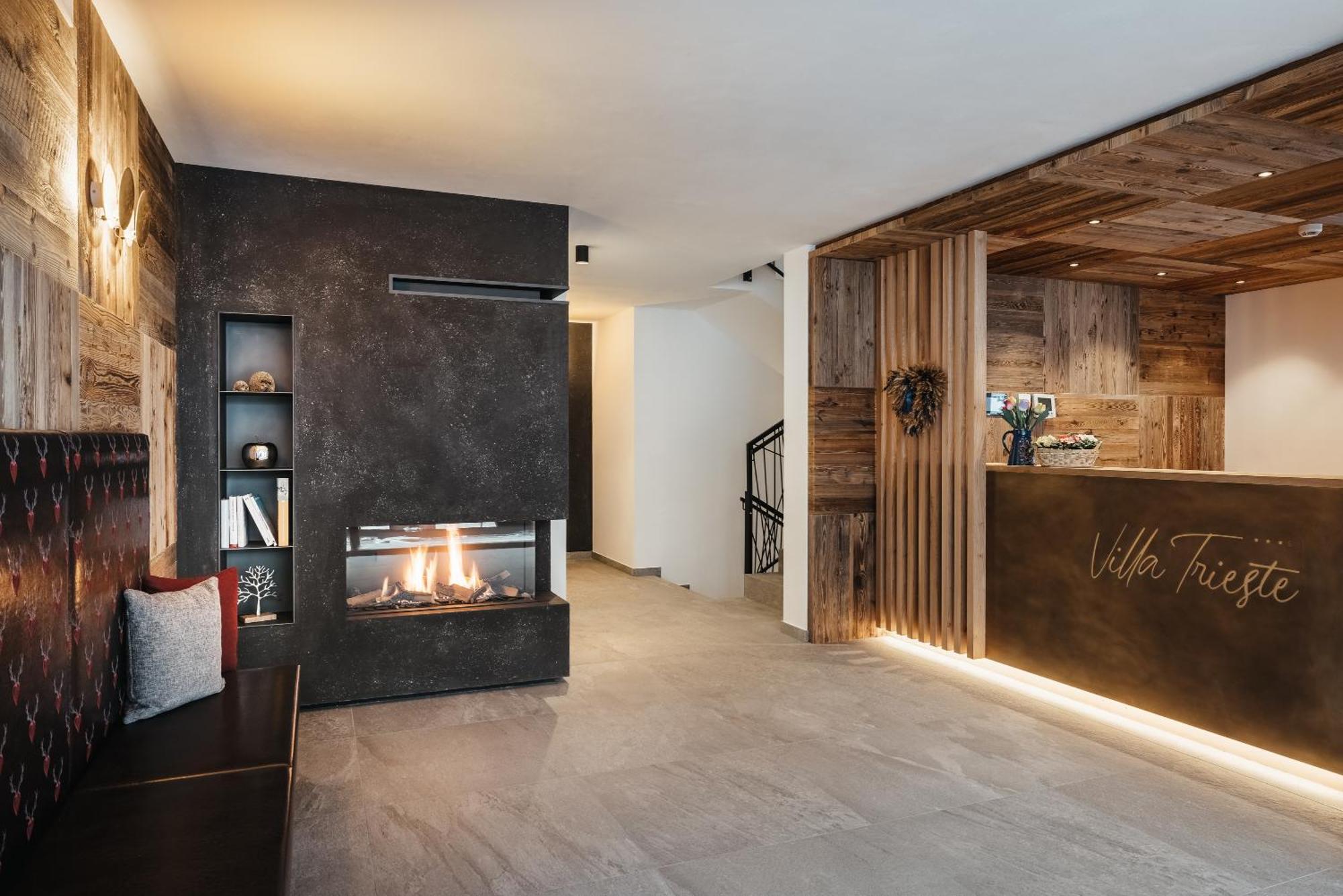 Aparthotel Trieste 2*