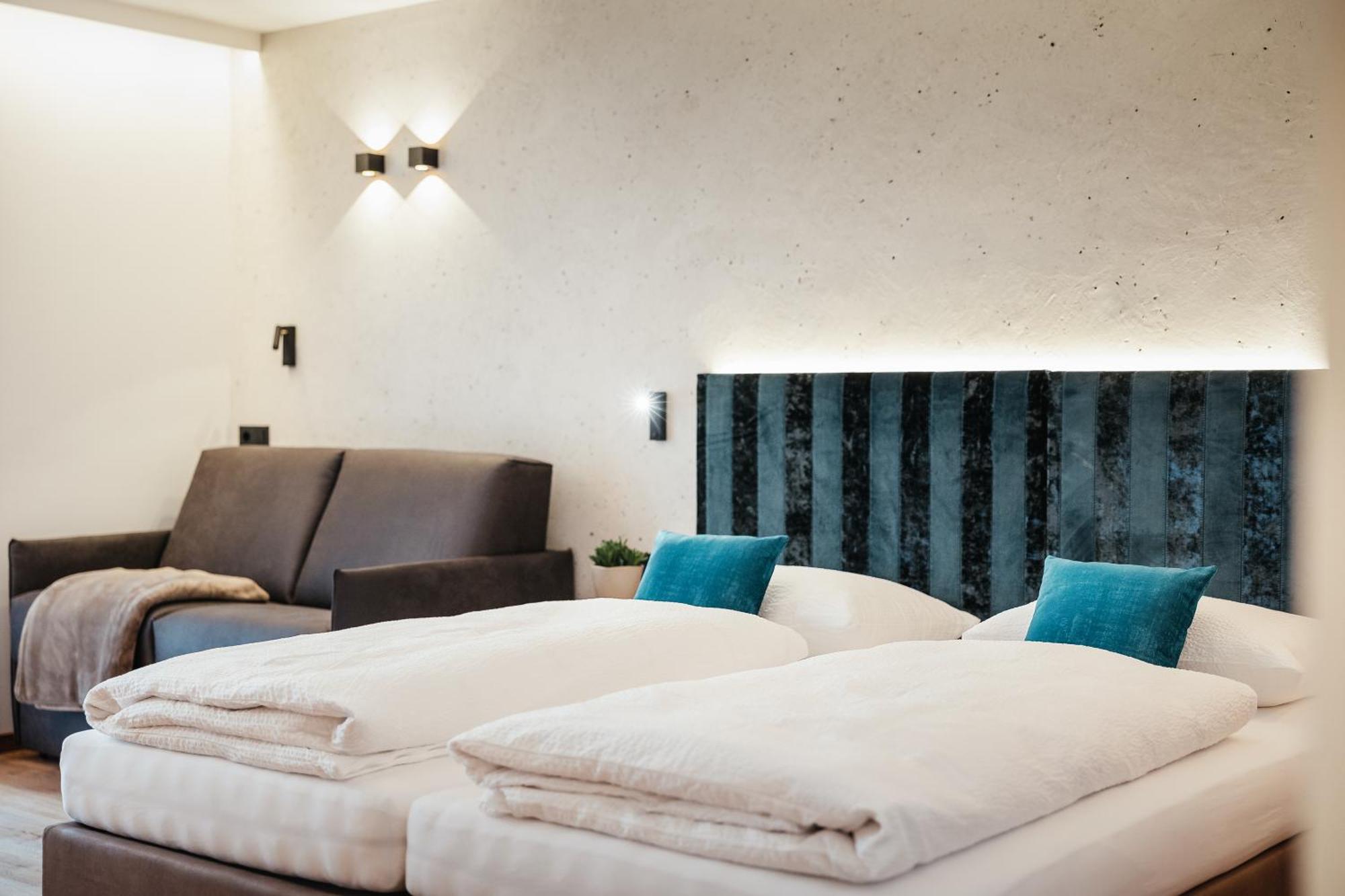 Trieste Aparthotel 2*